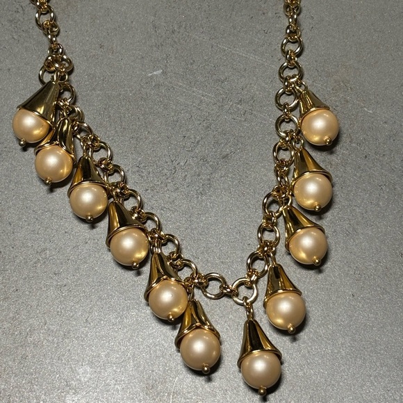 Carolee Gold & Pearl Cascading Necklace , Length 18.5” - Picture 4 of 7